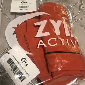 ZYIA Burnt Orange Ribbed Premium Leggings- Size 14-16